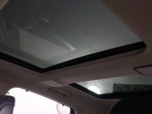 Used 2024 Genesis GV80 3.5T w/ Prestige Package image 25