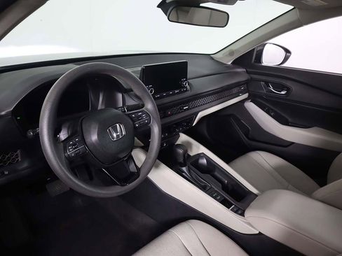 Used 2023 Honda Accord EX image 26