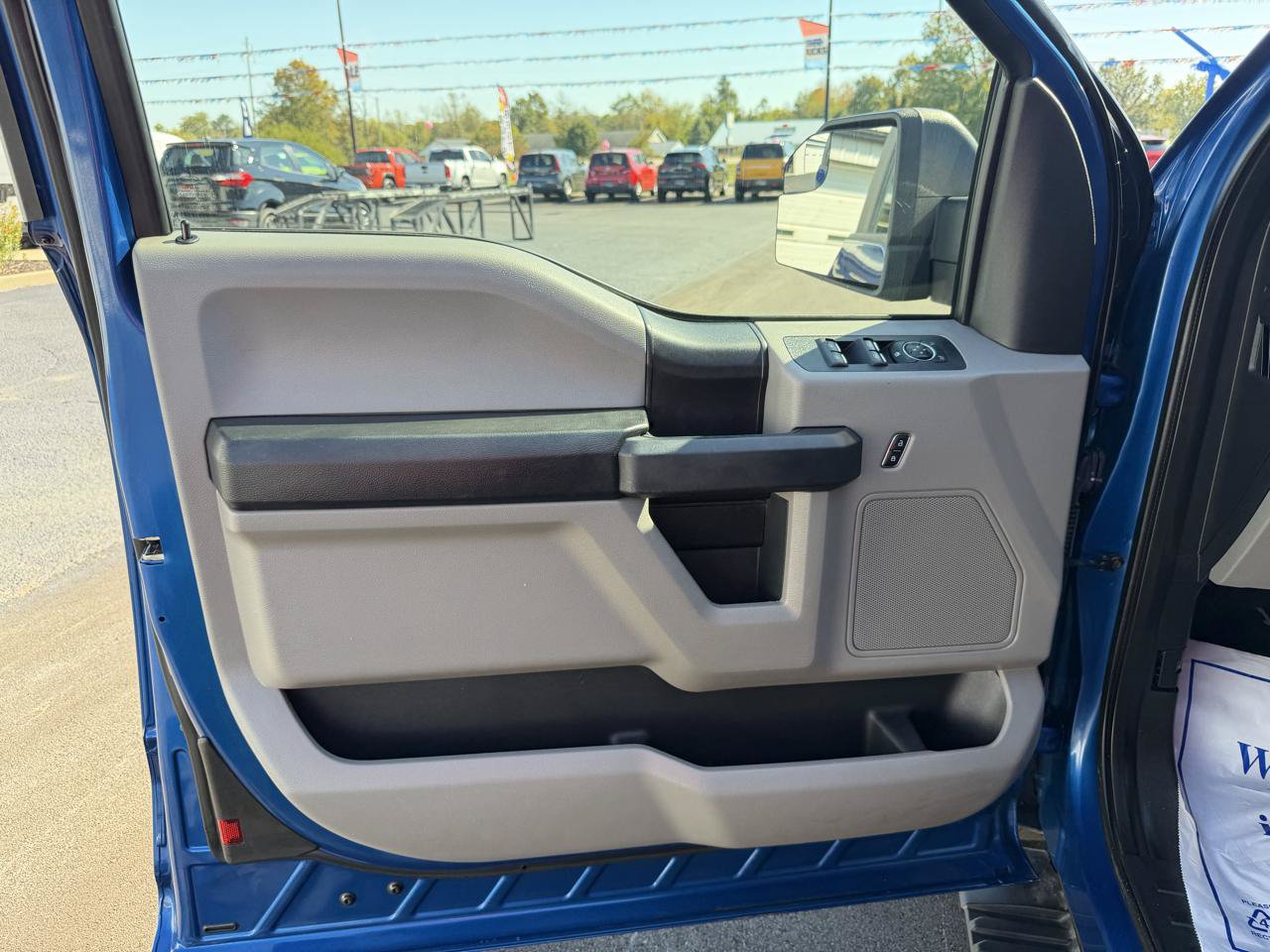 Used 2018 Ford F150 XL w/ Equipment Group 101A Mid AWD/4WD image 12
