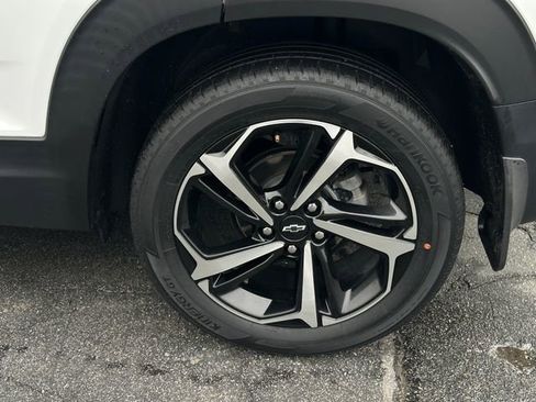 Used 2022 Chevrolet TrailBlazer LS image 11