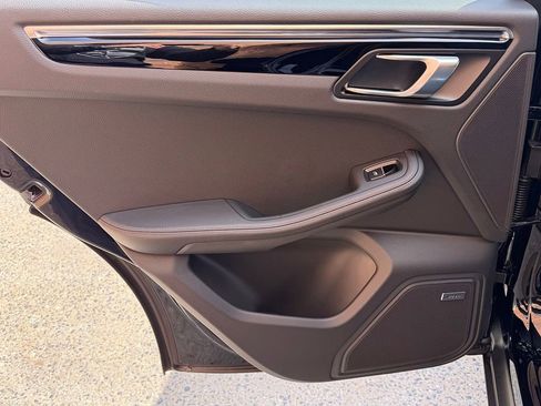 New 2026 Porsche Macan Turbo image 21