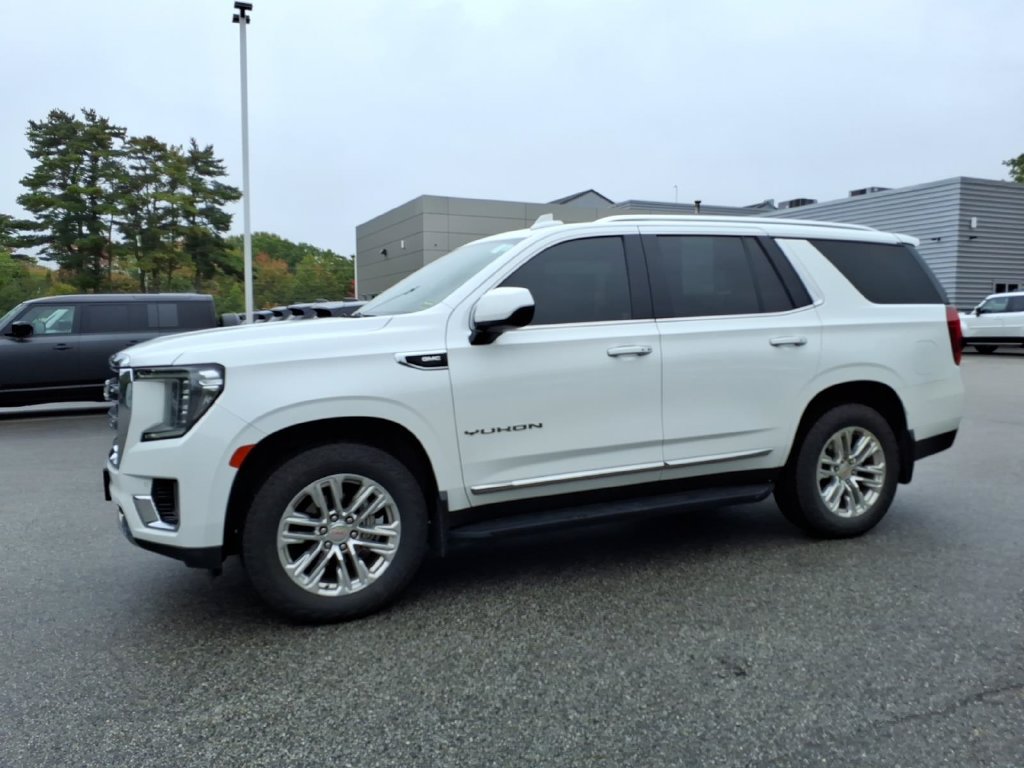 Used 2022 GMC Yukon SLT AWD/4WD image 8