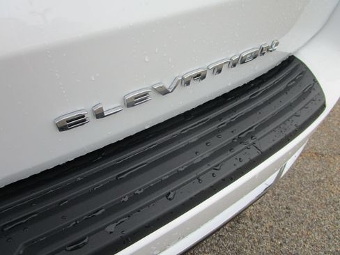 New 2026 GMC Yukon XL Elevation w/ Elevation Premium Package RWD image 11