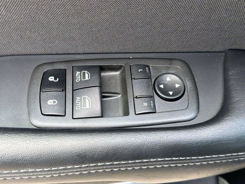 Used 2022 Dodge Challenger R/T Scat Pack RWD image 15