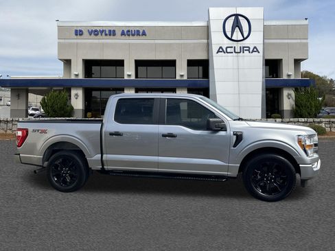 Used 2021 Ford F150 XL w/ STX Appearance Package RWD image 4