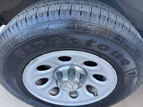 Used 2009 Chevrolet Express 1500 Passenger w/ LT Preferred Equipment Group image 23