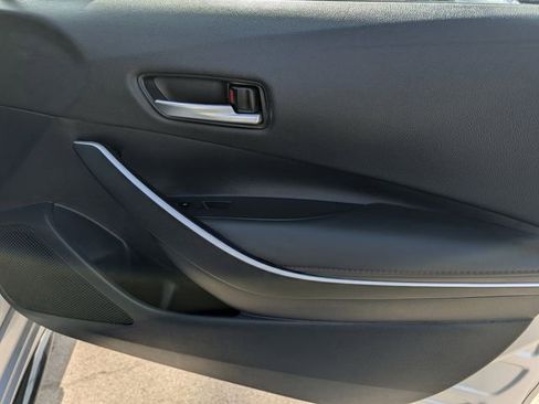 Used 2025 Toyota Corolla SE FWD image 34