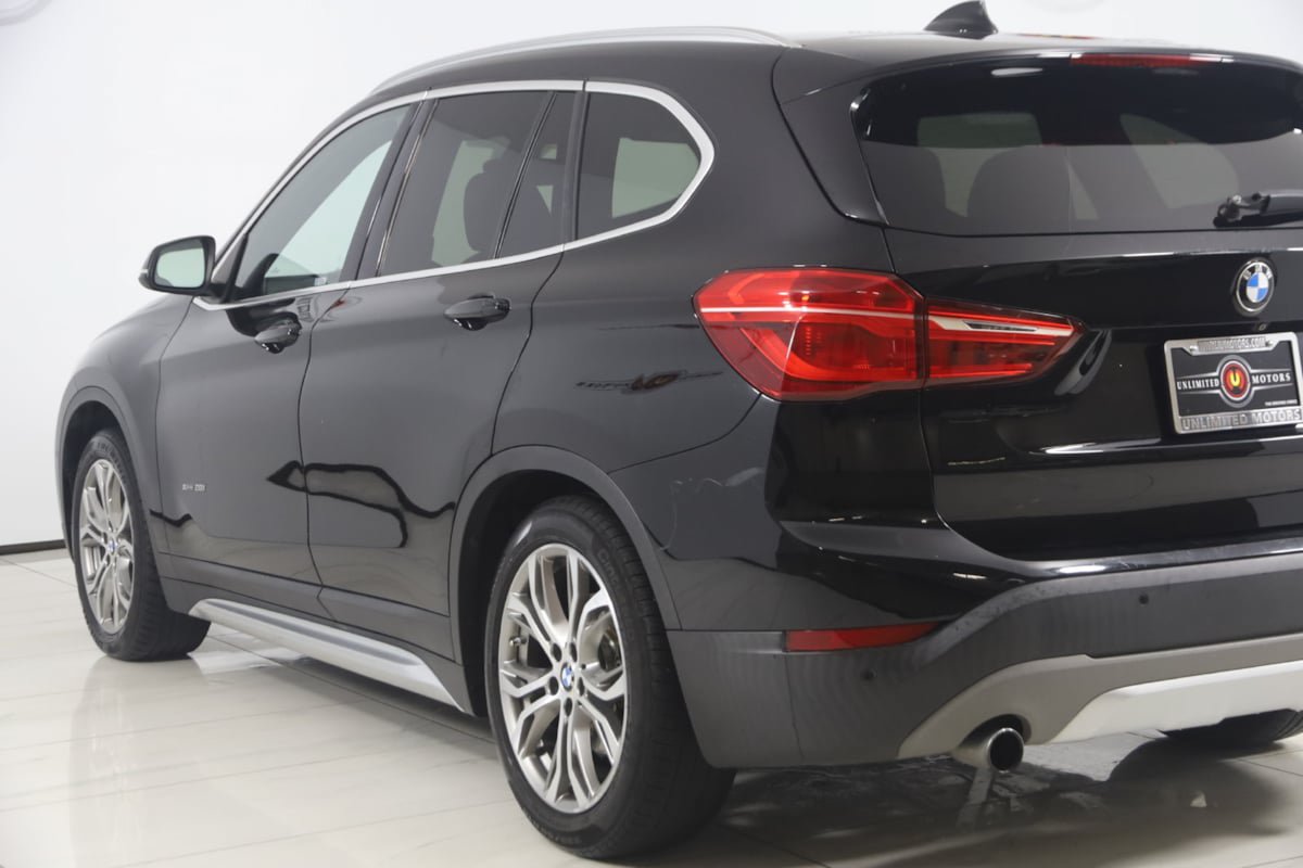 Used 2017 BMW X1 xDrive28i AWD/4WD image 19