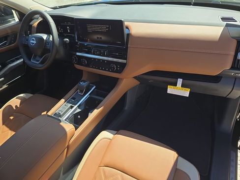 New 2026 Nissan Pathfinder Platinum w/ Cargo Package image 12