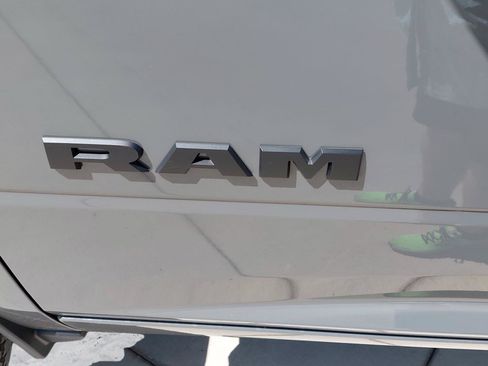 New 2026 RAM 2500 Big Horn AWD/4WD image 23