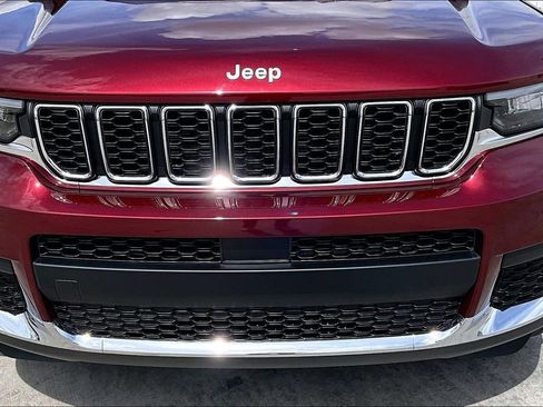 New 2026 Jeep Grand Cherokee L Laredo AWD/4WD image 30