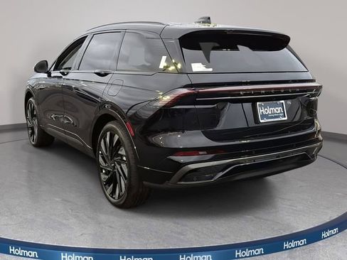 New 2026 Lincoln Nautilus Reserve image 7