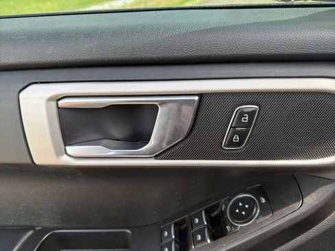 Used 2022 Ford Explorer 4WD Police Interceptor image 16