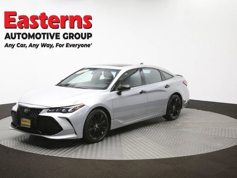 Used 2021 Toyota Avalon XSE FWD image 58