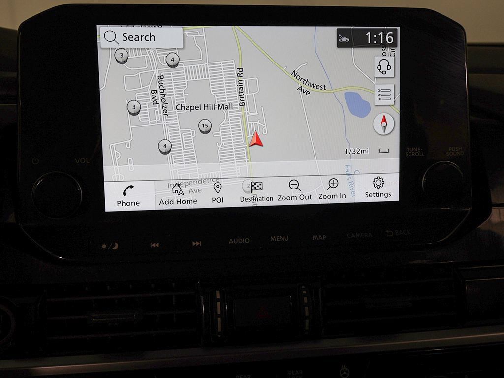 Used 2024 Nissan Pathfinder SL AWD/4WD image 48