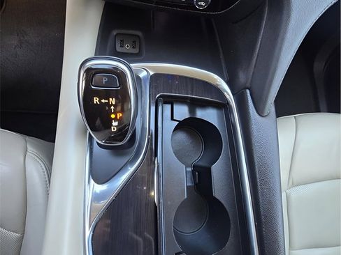 Used 2018 Buick Enclave Premium image 20