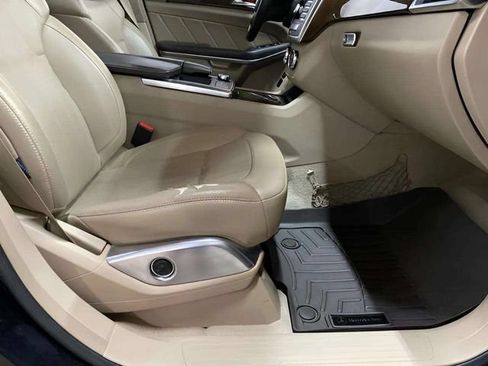 Used 2013 Mercedes-Benz GL 450 4MATIC image 82