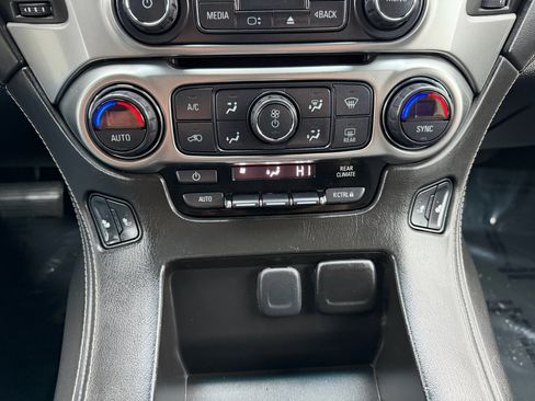 Used 2017 Chevrolet Tahoe LT image 16