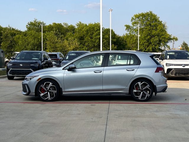 New 2026 Volkswagen GTI SE FWD image 3