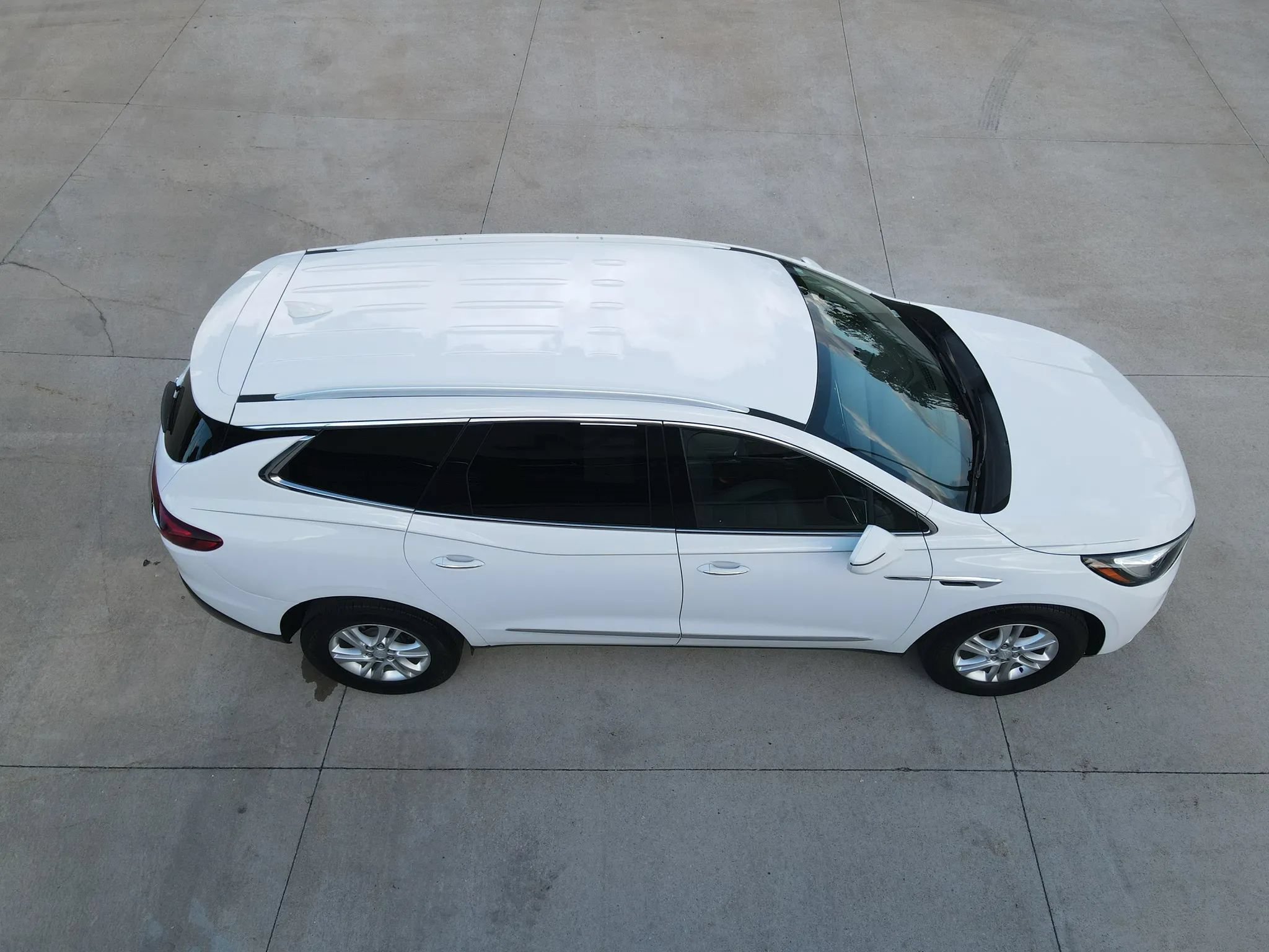 Used 2019 Buick Enclave Essence FWD image 51