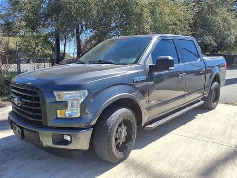 Used 2016 Ford F150 XLT w/ Equipment Group 302A Luxury image 2
