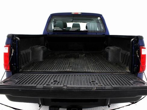 Used 2011 Ford F250 XLT image 6