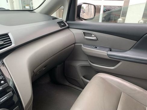 Used 2013 Honda Odyssey EX-L image 17