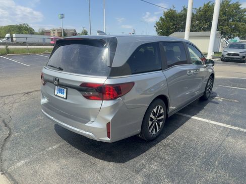 New 2026 Honda Odyssey EX-L image 5