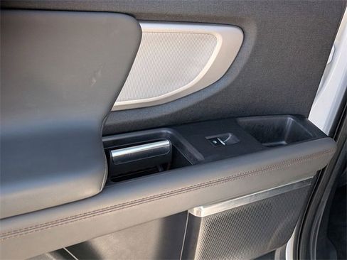 Used 2025 Ford Expedition Max Active image 28