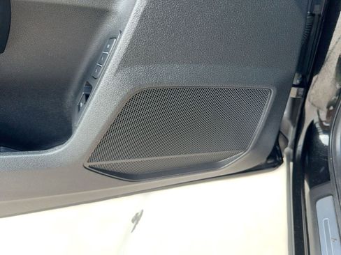 Used 2023 Audi Q3 2.0T Premium w/ Convenience Package image 22