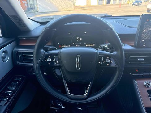 Used 2020 Lincoln Aviator Reserve w/ Equipment Group 201A RWD image 17