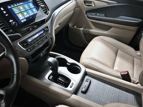 Used 2020 Honda Pilot EX-L image 19