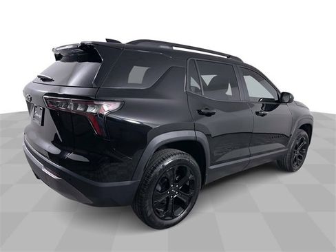 New 2026 Chevrolet Equinox LT w/ Convenience Package II image 8