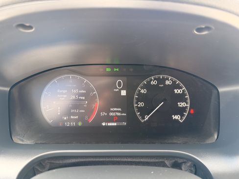 Used 2026 Honda HR-V LX image 16