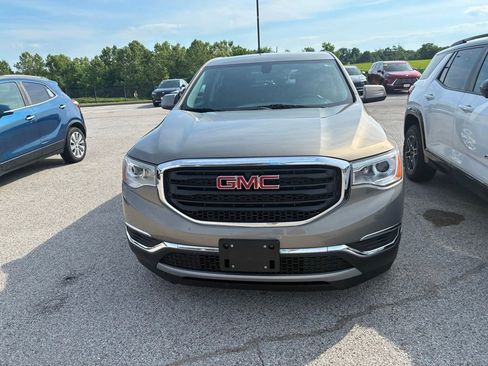 Used 2019 GMC Acadia SLE AWD/4WD image 2