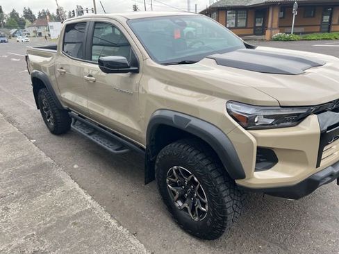 Certified 2023 Chevrolet Colorado ZR2 w/ ZR2 Convenience Package III AWD/4WD image 3