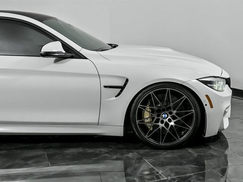 Used 2020 BMW M4 Coupe w/ Competition Package image 14
