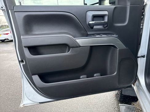 Used 2017 Chevrolet Silverado 2500 LT w/ LT Convenience Package image 20