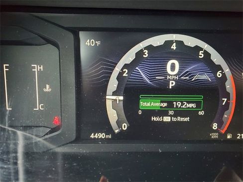 Used 2025 Toyota Tacoma SR5 image 21