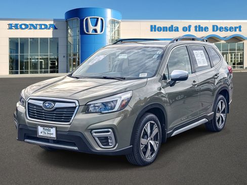 Used 2021 Subaru Forester Touring w/ Popular Package #2 image 3