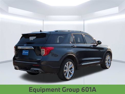 Used 2023 Ford Explorer Platinum w/ Technology Package AWD/4WD image 6