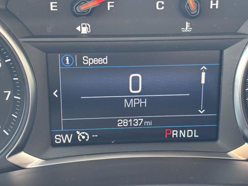 Used 2024 Chevrolet Equinox LT w/ LPO, Floor Liner Package AWD/4WD image 24