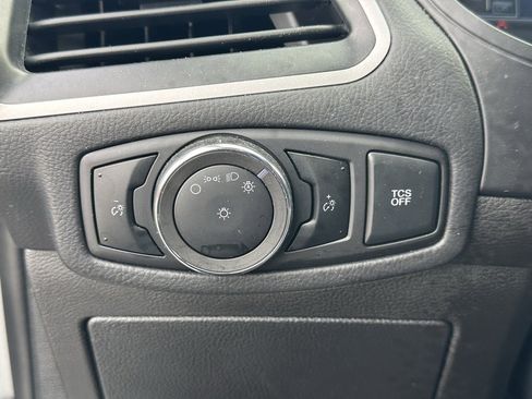 Used 2024 Ford Edge SEL image 26