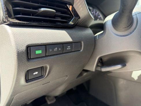 Used 2024 Nissan Sentra SV w/ All-Weather Package FWD image 20