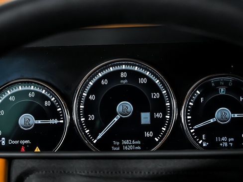 Used 2022 Rolls-Royce Cullinan AWD/4WD image 25
