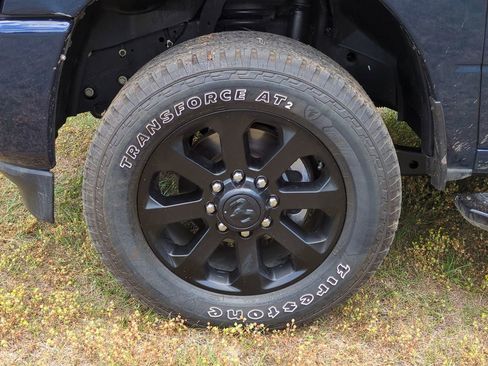 Used 2024 RAM 2500 Big Horn w/ Night Edition AWD/4WD image 24