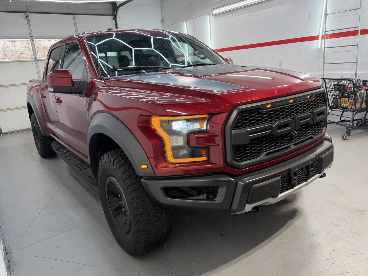 Used 2017 Ford F150 Raptor w/ Equipment Group 802A Luxury AWD/4WD image 14