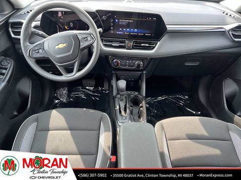 Certified 2024 Chevrolet TrailBlazer LT w/ Driver Confidence Package AWD/4WD image 14