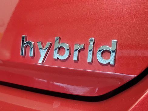 Used 2023 Hyundai Elantra Limited FWD image 7