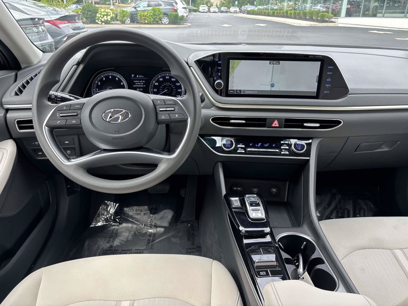 Used 2023 Hyundai Sonata SEL w/ Preferred Accessory Package FWD image 10